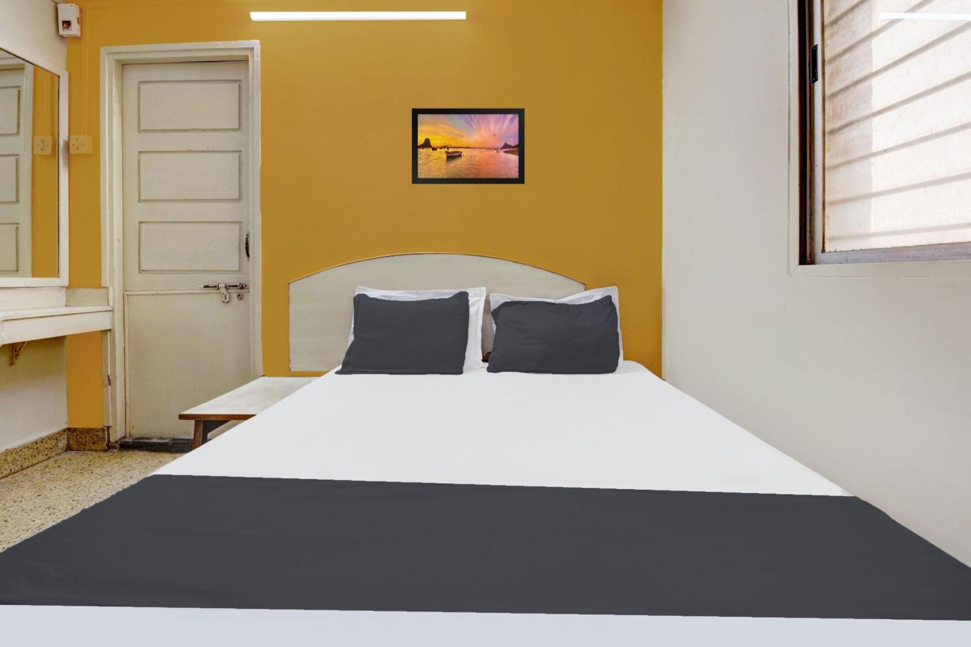 Spot On Shree Ram Residency Otel Hubli Dış mekan fotoğraf